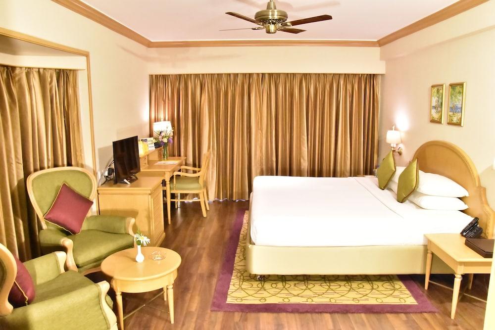 The Carlton Kodaikanal Exterior photo